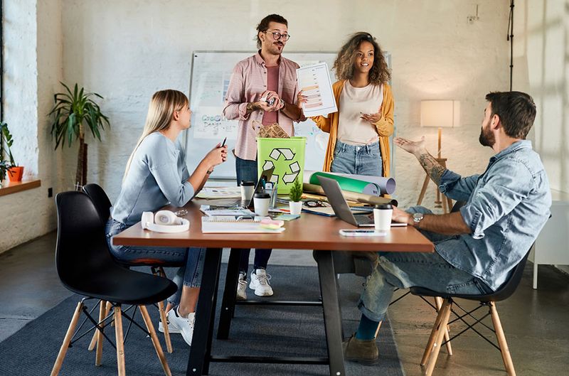 Meeting with 4 person